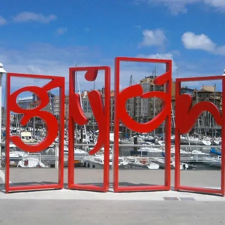 Urquijo Playa By Flowhome Gijon