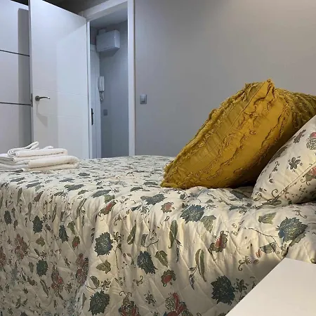 Apartmán Urquijo Playa By Flowhome Gijón